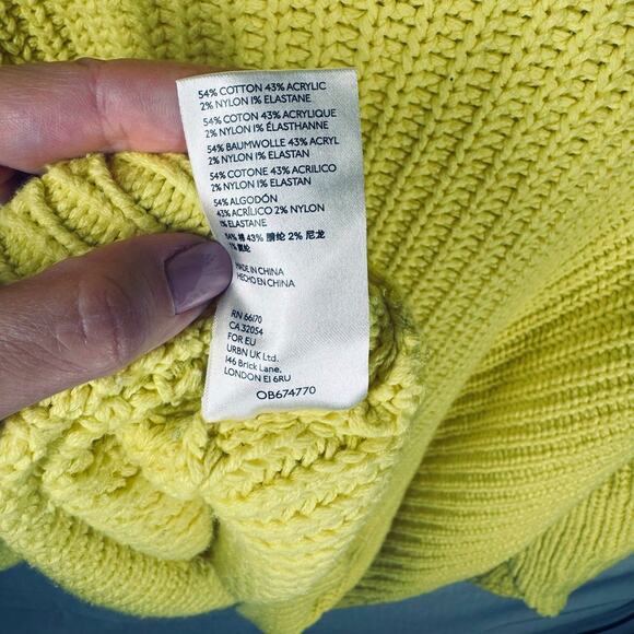 FREE PEOPLE Oversized Chunky Knit Sweater Women's Size M Yellow Casual Cozy Fall - Picture 9 of 11